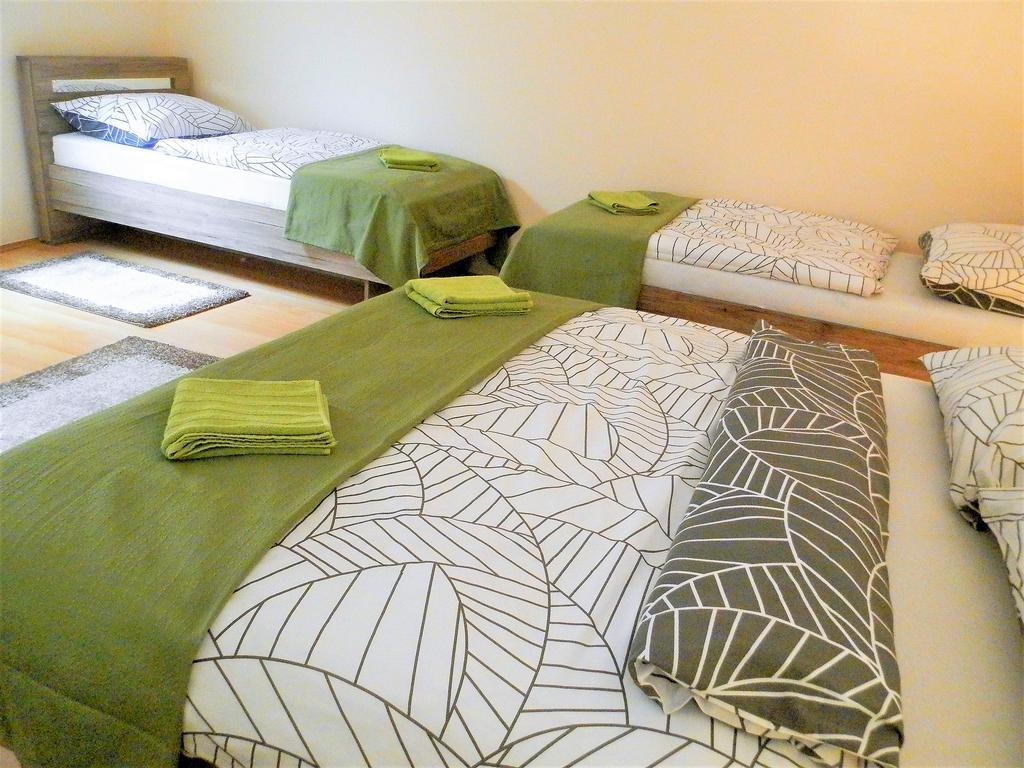 Bartok Ter Panzio Bed & Breakfast Eger Ngoại thất bức ảnh