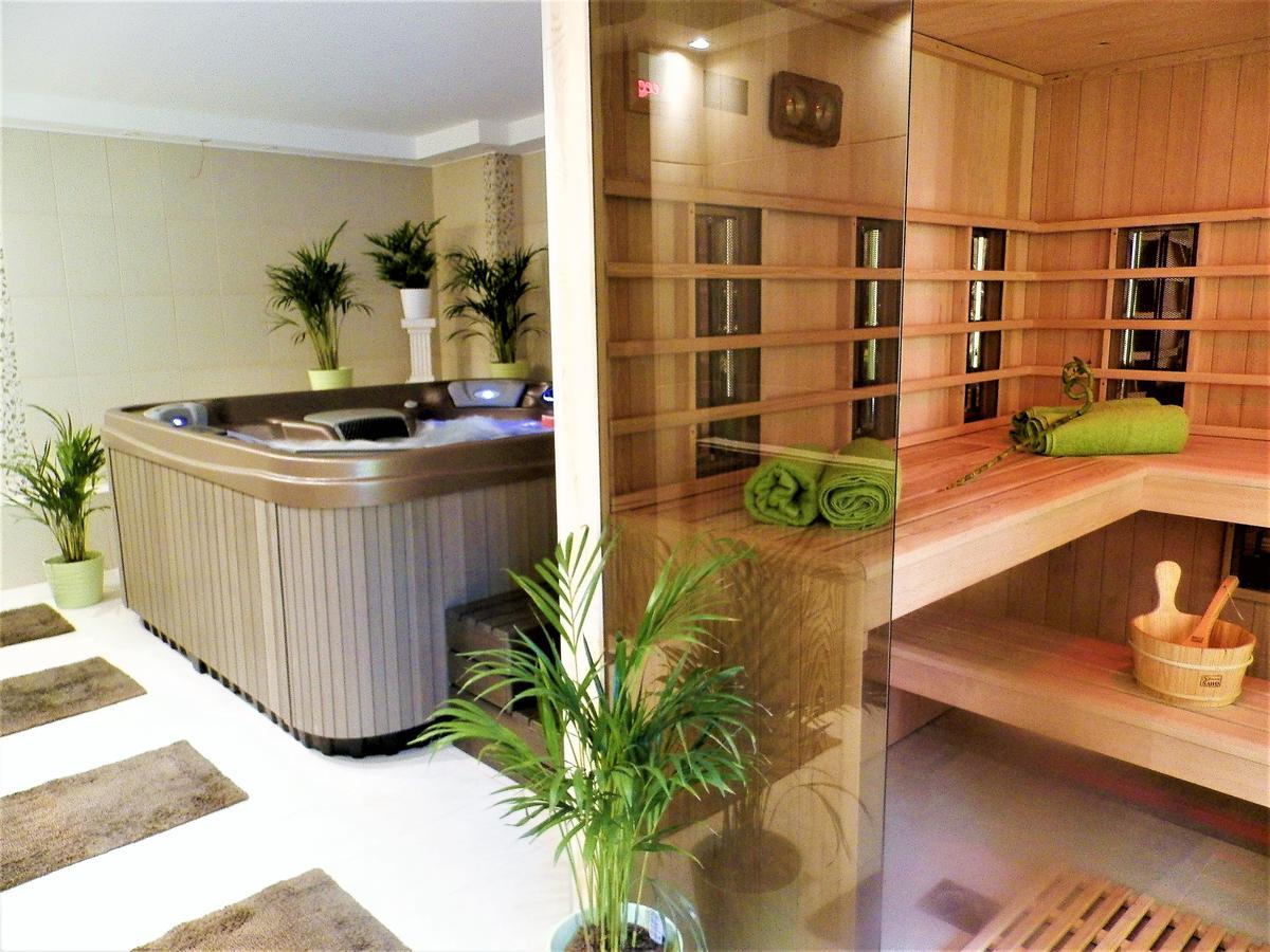 Bartok Ter Panzio Bed & Breakfast Eger Phòng bức ảnh