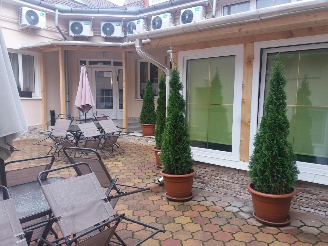 Bartok Ter Panzio Bed & Breakfast Eger Ngoại thất bức ảnh